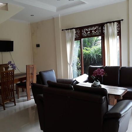 Villa Bungsil Gading อูบุด ภายนอก รูปภาพ